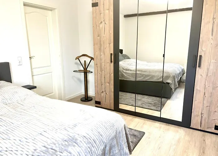 3-zimmer In Magdeburg, Ruhig Und Stilvoll *